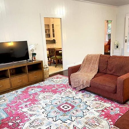 Your Hilo Homebase - Lovely 3 Bedroom In Heart Of Hilo With Ac! Экстерьер фото