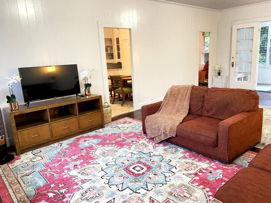 Your Hilo Homebase - Lovely 3 Bedroom In Heart Of Hilo With Ac! Экстерьер фото