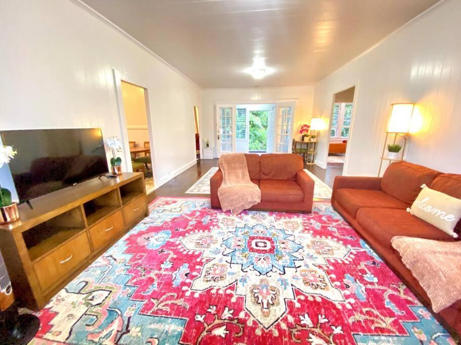 Your Hilo Homebase - Lovely 3 Bedroom In Heart Of Hilo With Ac! Экстерьер фото