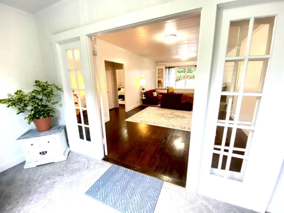 Your Hilo Homebase - Lovely 3 Bedroom In Heart Of Hilo With Ac! Экстерьер фото
