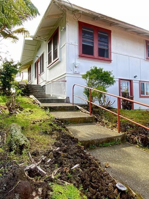 Your Hilo Homebase - Lovely 3 Bedroom In Heart Of Hilo With Ac! Экстерьер фото